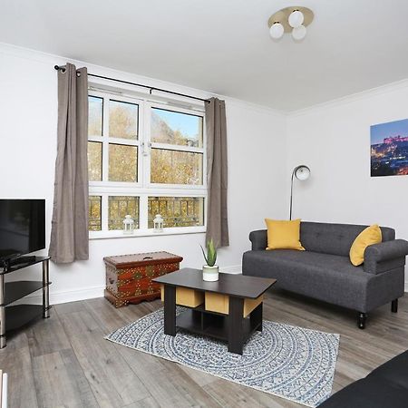 Altido 2Br Apartment With Free Parking, Near The Royal Mile เอดินบะระ ภายนอก รูปภาพ