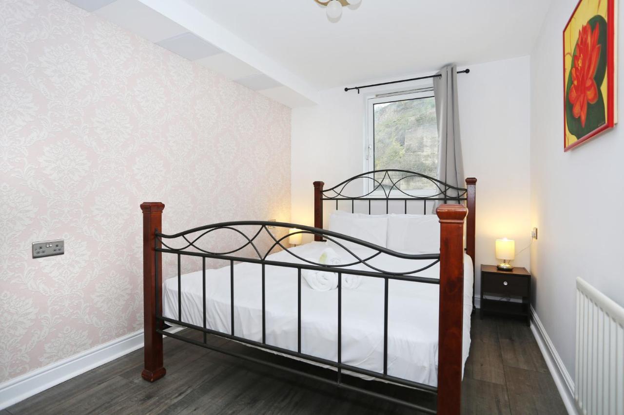 Altido 2Br Apartment With Free Parking, Near The Royal Mile เอดินบะระ ภายนอก รูปภาพ