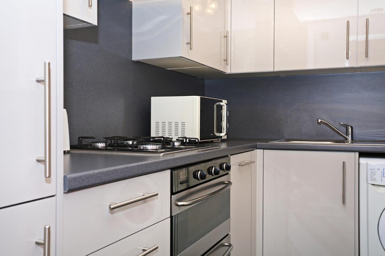 Altido 2Br Apartment With Free Parking, Near The Royal Mile เอดินบะระ ภายนอก รูปภาพ
