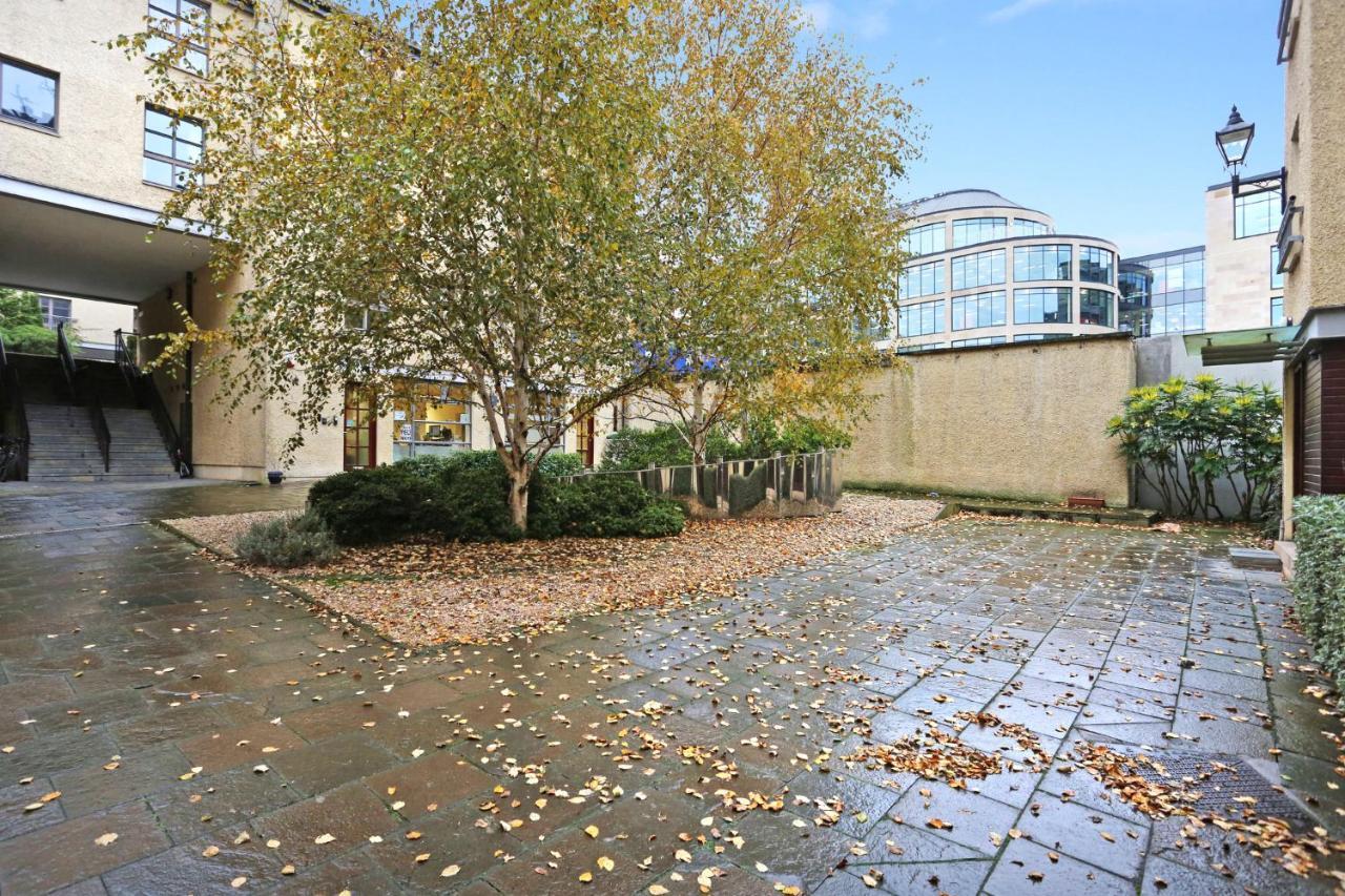 Altido 2Br Apartment With Free Parking, Near The Royal Mile เอดินบะระ ภายนอก รูปภาพ
