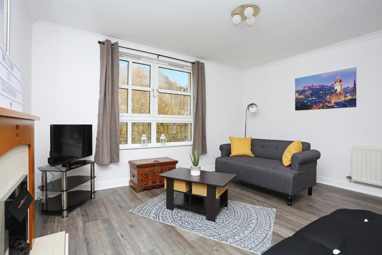 Altido 2Br Apartment With Free Parking, Near The Royal Mile เอดินบะระ ภายนอก รูปภาพ